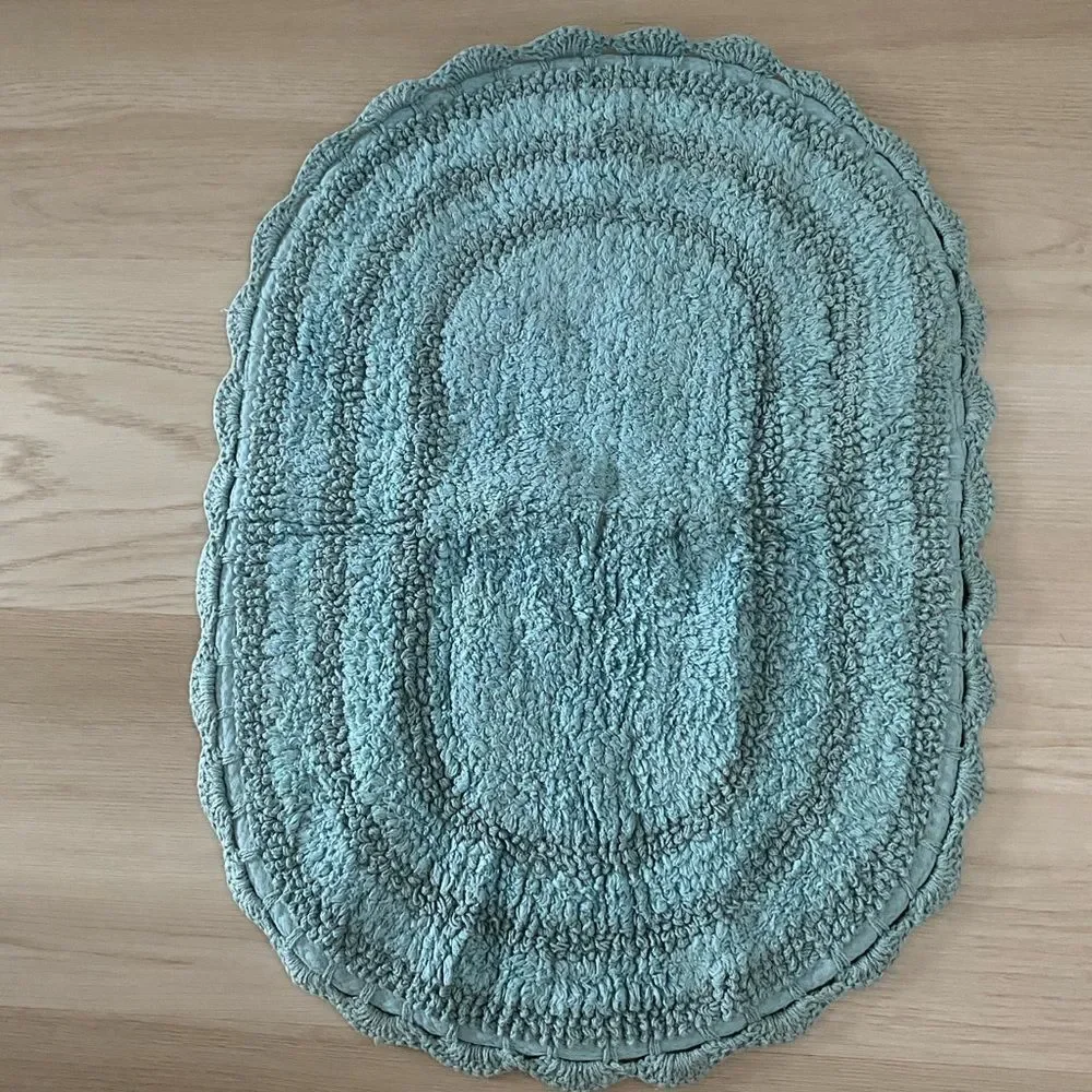 Design Imports Oval Textured Bath Rug